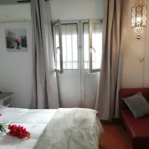 2* Guest house H Juan